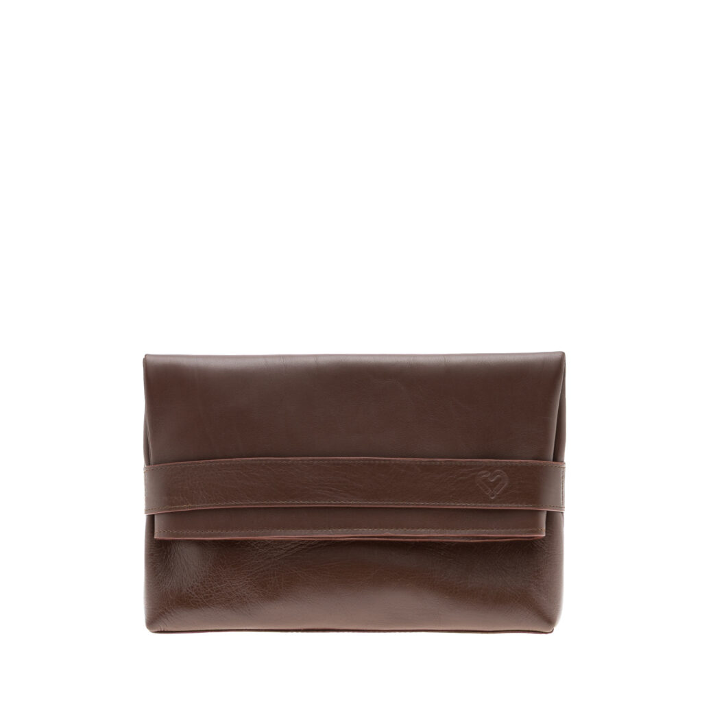 Clutch Algar couro de upcycling sem fechos, sem ferragens